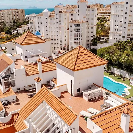 Апартаменты 34 Rooftop Sea Views Эстепона