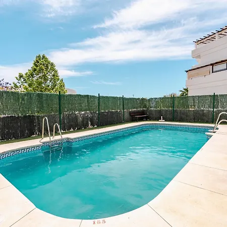 34 Rooftop Sea Views *